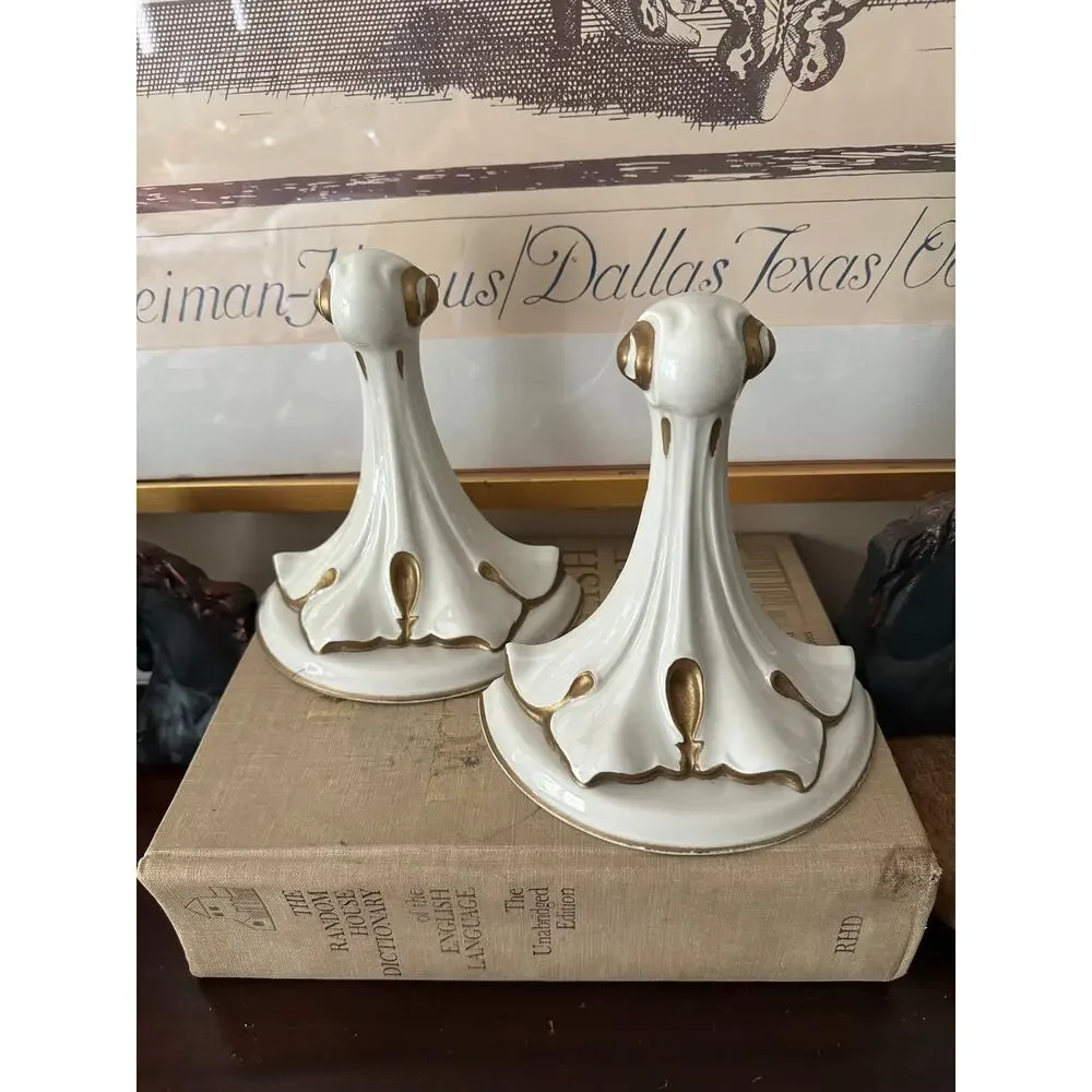 Vintage Italian Hollywood Regency Style Gilt Porcelain Brackets Shelves sconces
